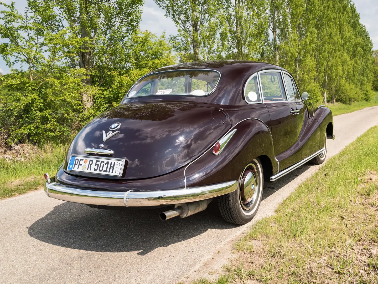 BMW Oldtimer Roşu - 2