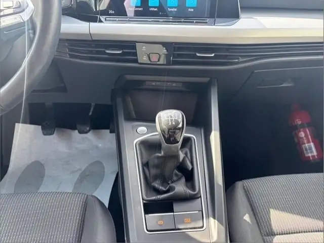 Volkswagen Golf view 12