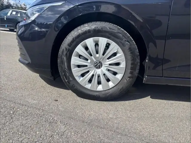 Volkswagen Golf view 17