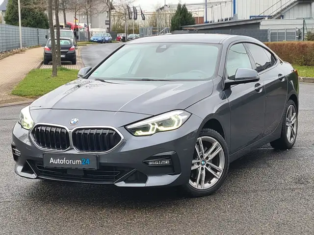 BMW Gran Coupe 218 i Sport Line*Autom*Navi*PDC*LED