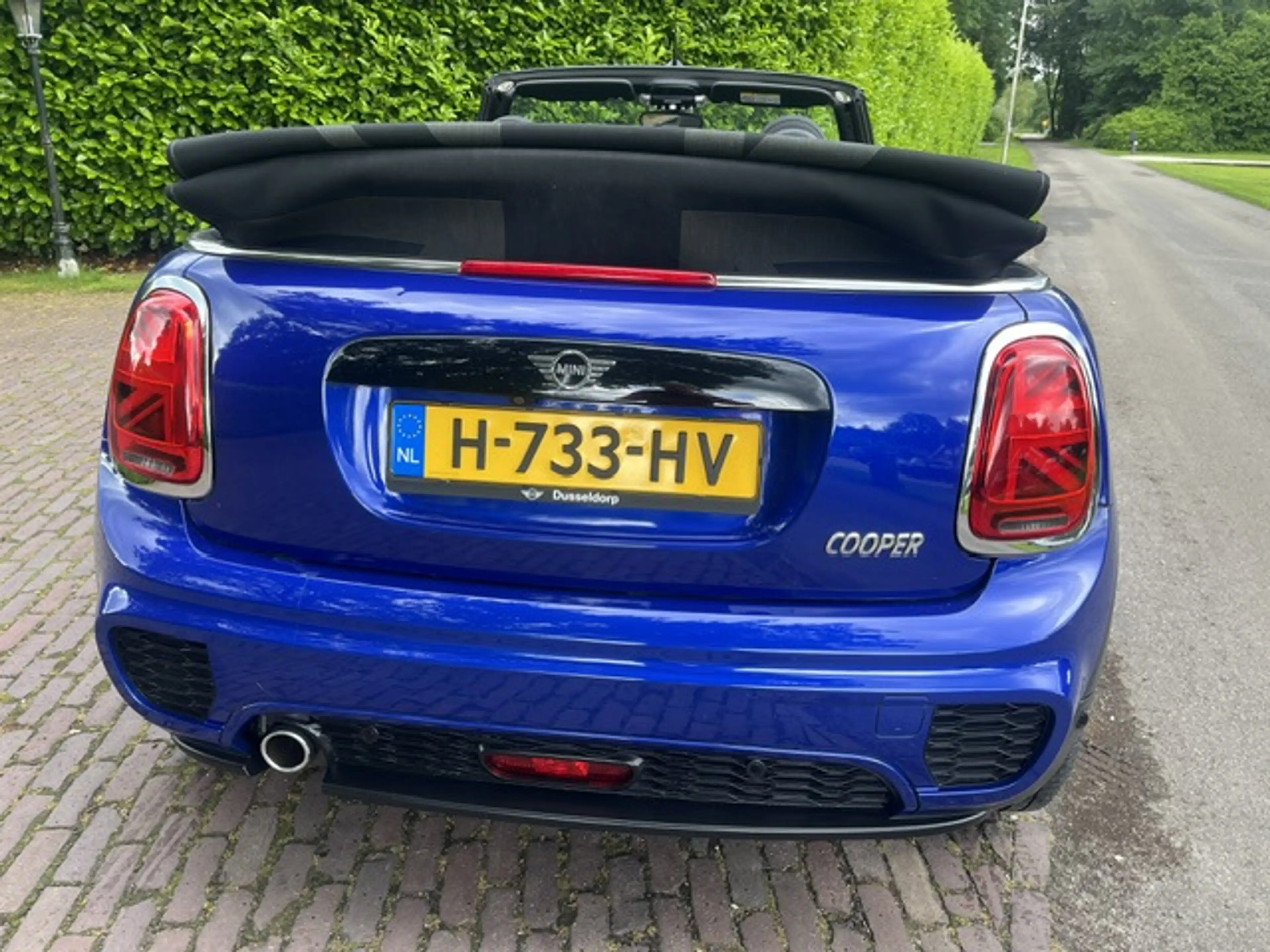 MINI John Cooper Works Cabrio 1.5 JCW Cabrio — photo 15