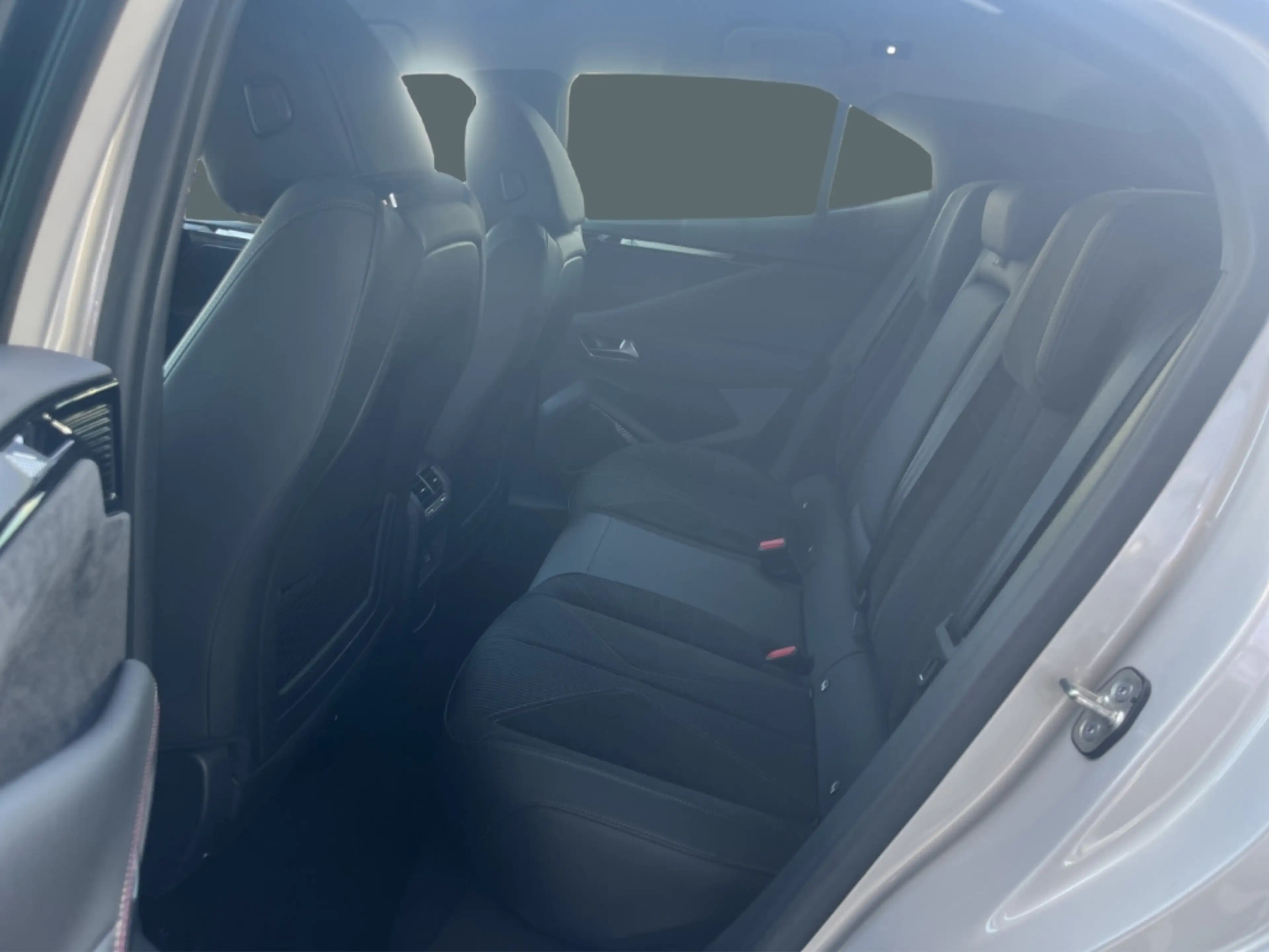 DS Automobiles DS 4 HUD Navi Leder Digitales Cockpit Memory Sitze 360 — photo 11