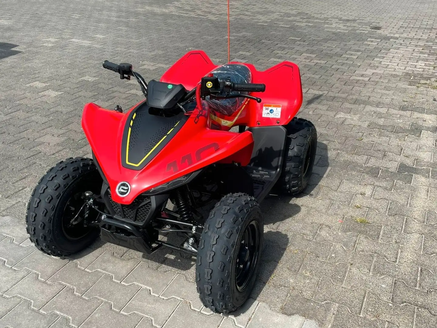 CFMOTO CForce 110 EFI Rosso - 1
