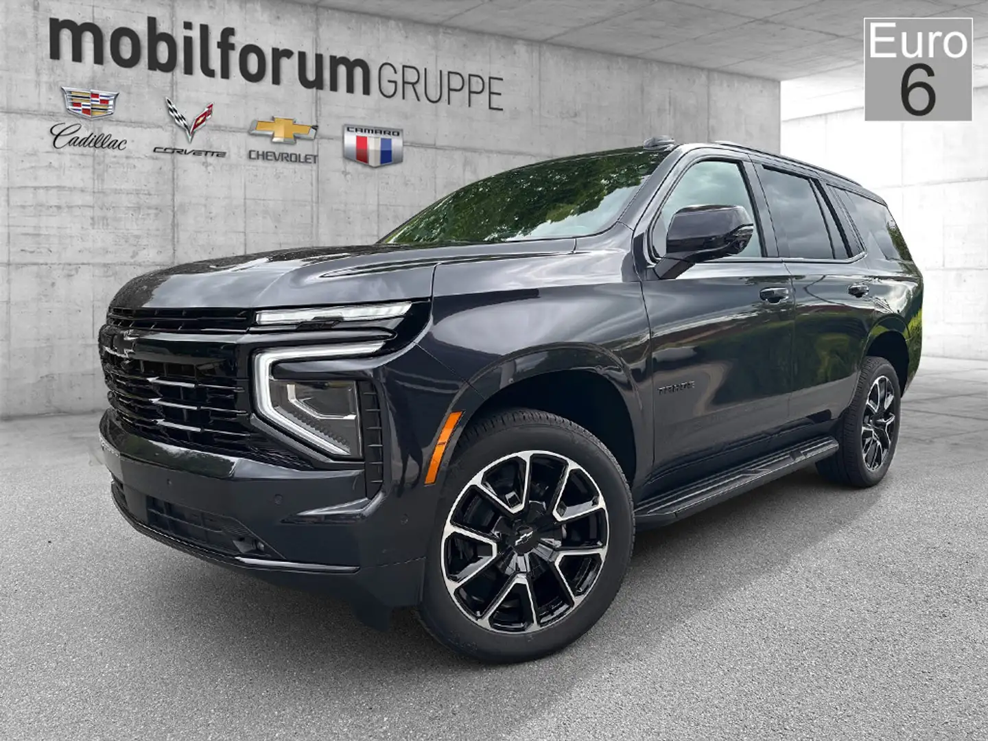 Chevrolet Tahoe 6.2L 22" Panodach Techno.Pckg. 8 Sitze Grau - 1