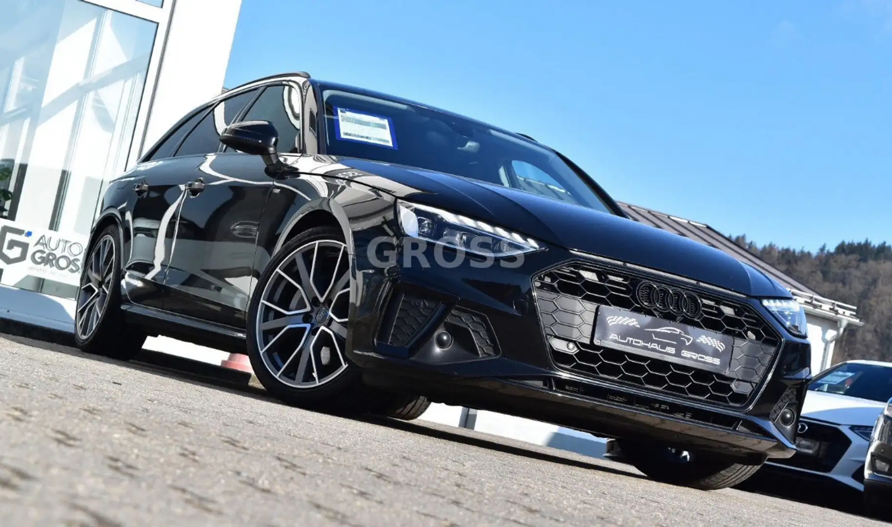 Audi A4 B9 Facelift S line - 1