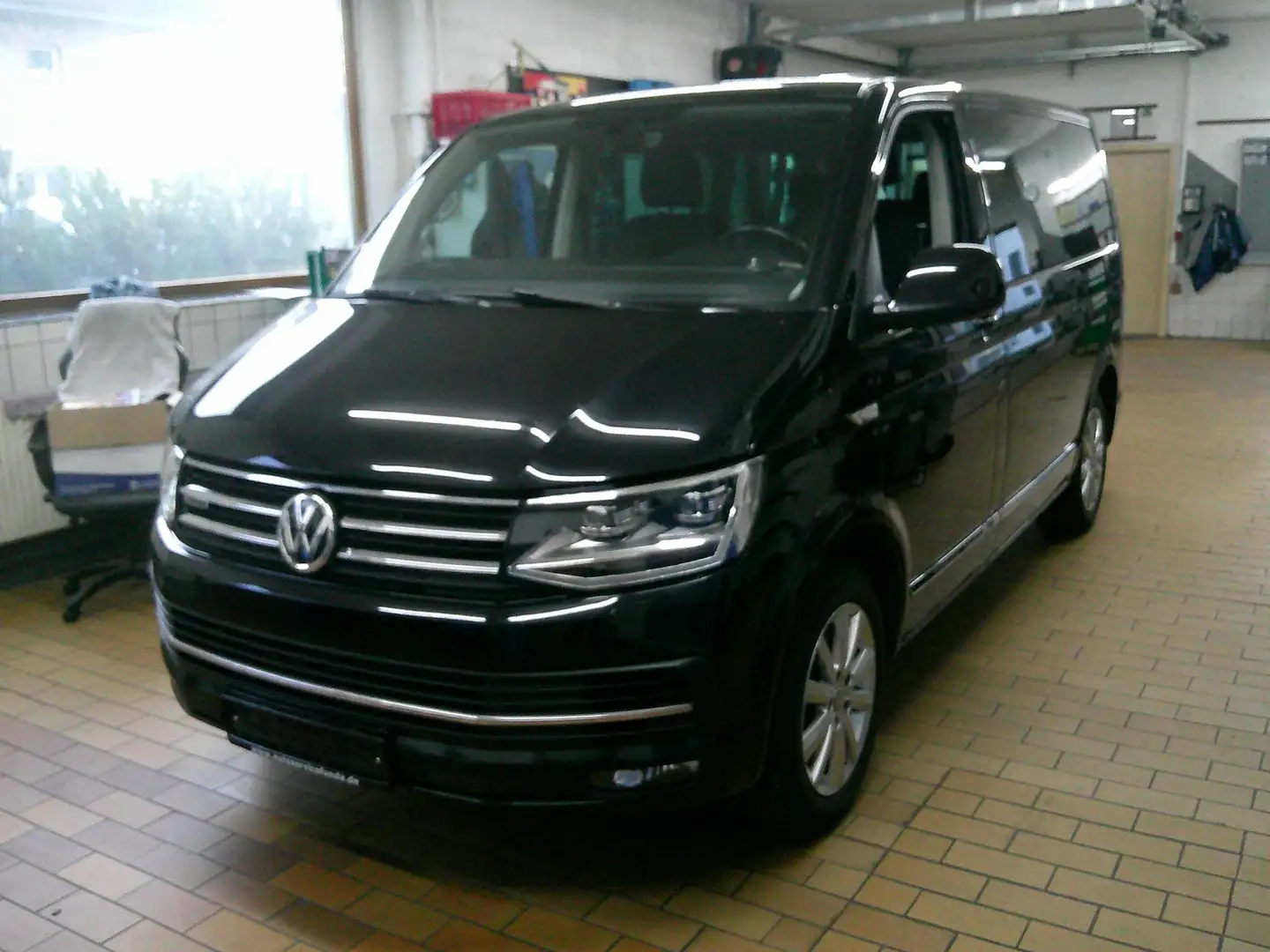 Volkswagen T6.1 Multivan Allrad Negru - 2