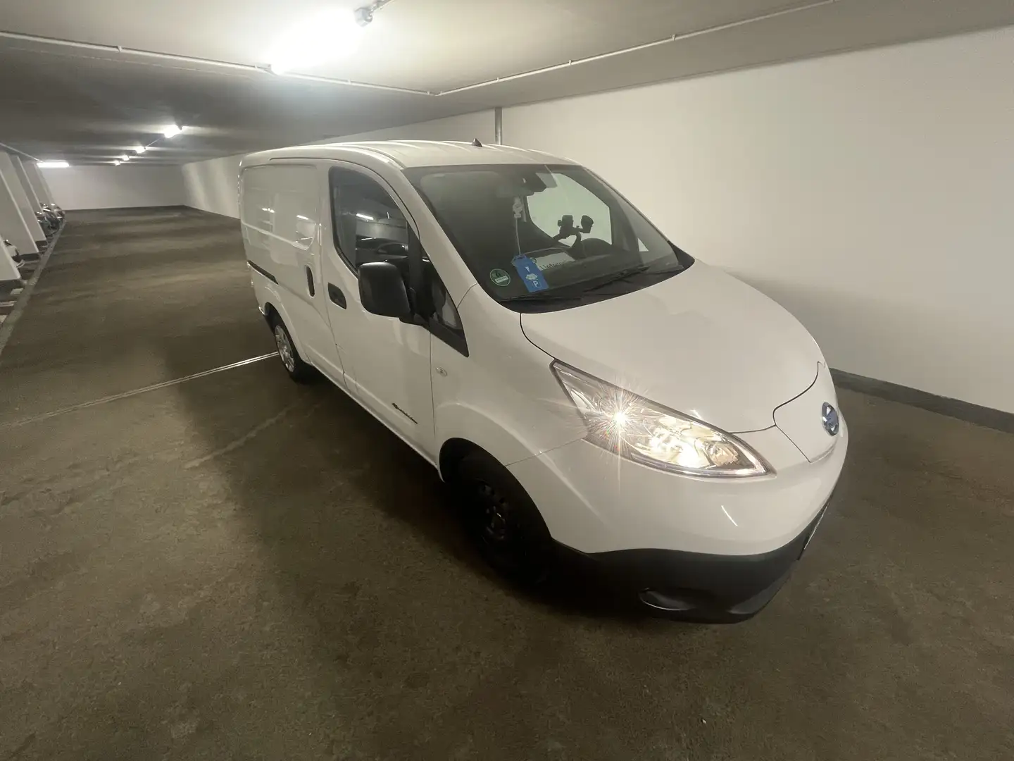 Nissan E-NV200 2ZERO Edition - 1