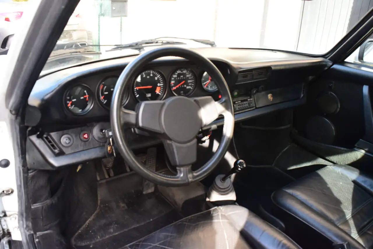 Porsche 911 3.0 SC TARGA, foto 5