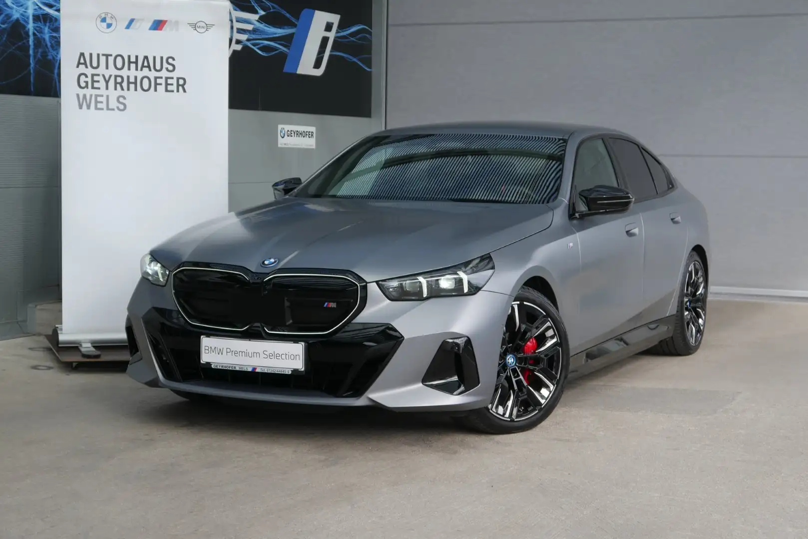 BMW i5 M60 xDrive *M-Paket Pro/AHK/Sitzlüftung/Harman&Kardon/Memorysitz/DA-Prof./Innovationspaket Grau - 2