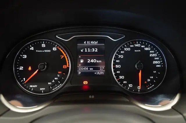 Audi A3 view 24