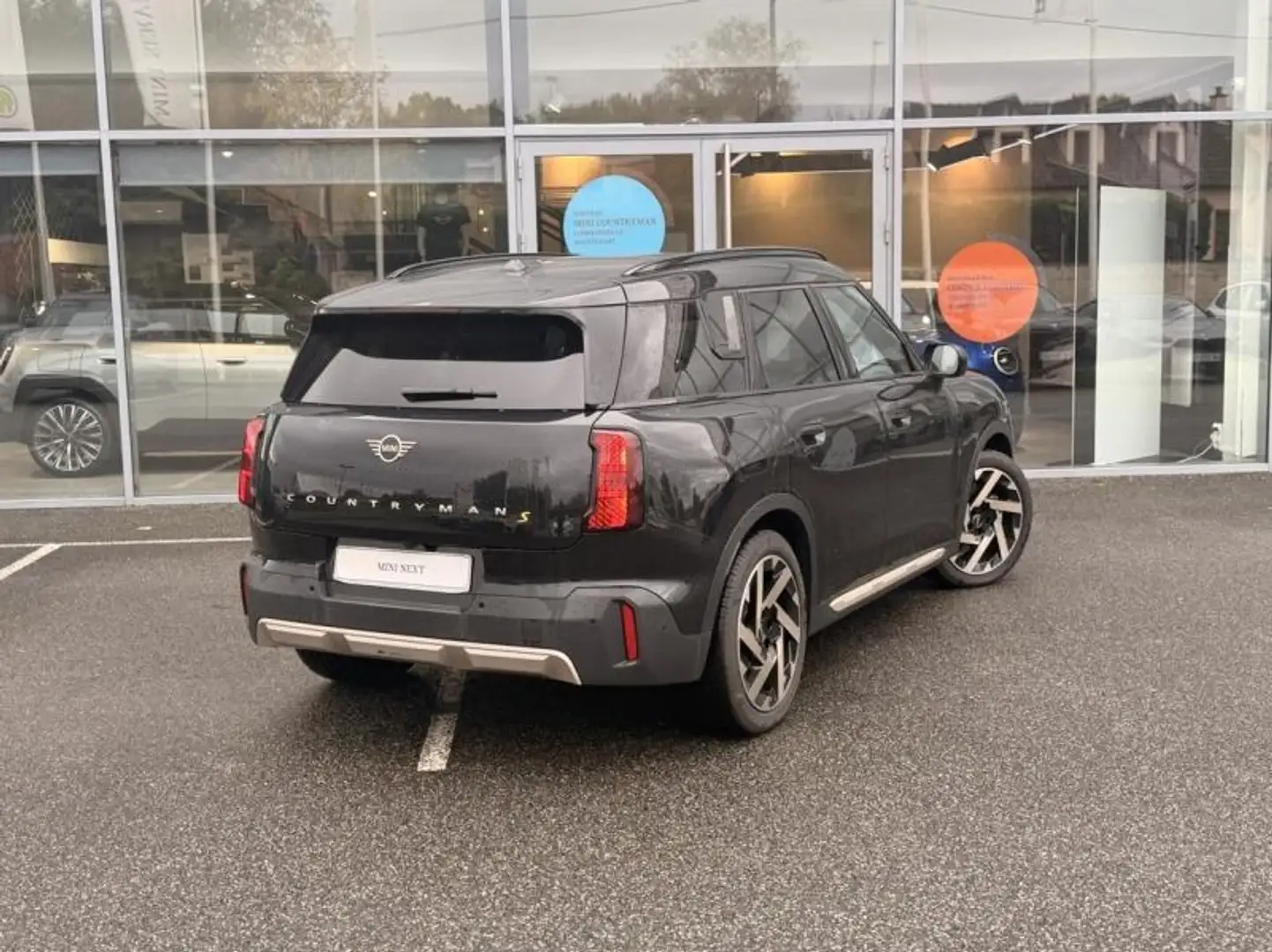 MINI Countryman SE All4 SE 313ch Favoured ALL4 Noir - 2