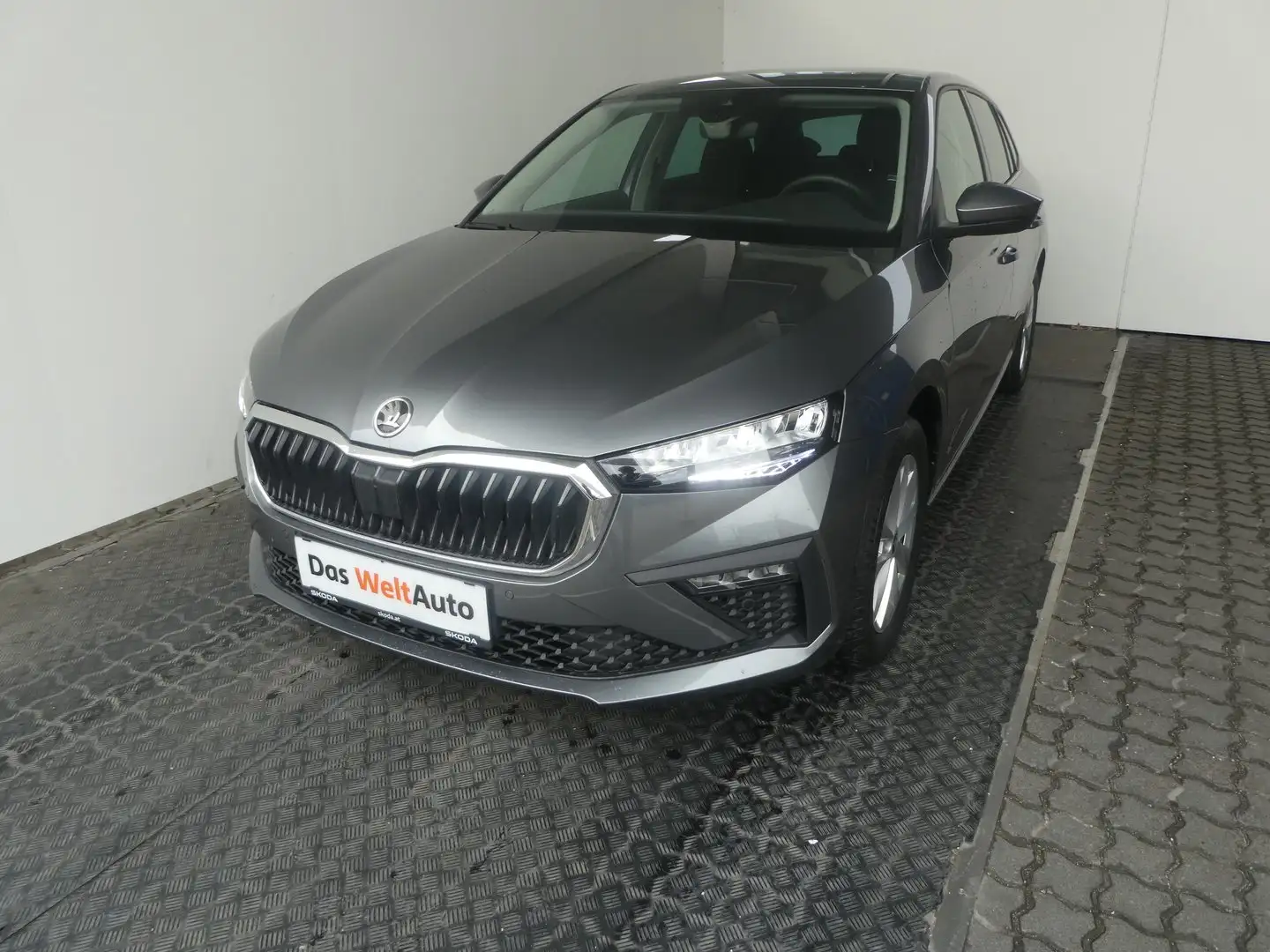 Skoda Scala Selection TSI Grau - 1