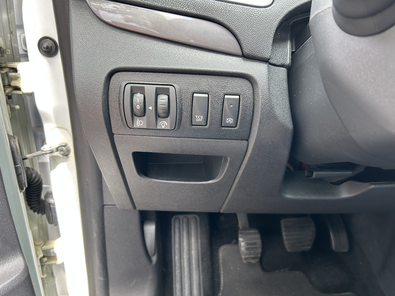 Renault Grand Scenic 1.2 TCe Limited Airco/ECC Navi Cruise — photo 17