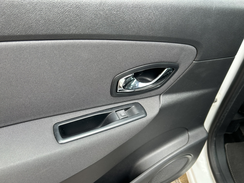 Renault Grand Scenic 1.2 TCe Limited Airco/ECC Navi Cruise — photo 29