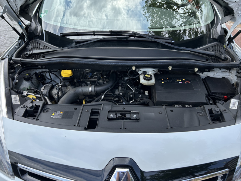 Renault Grand Scenic 1.2 TCe Limited Airco/ECC Navi Cruise — photo 38