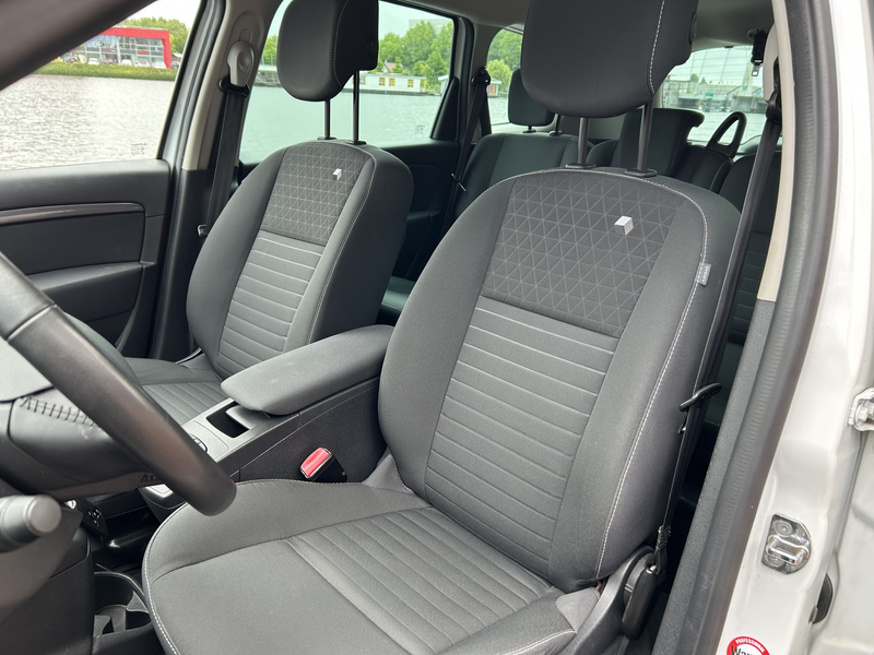 Renault Grand Scenic 1.2 TCe Limited Airco/ECC Navi Cruise — photo 14