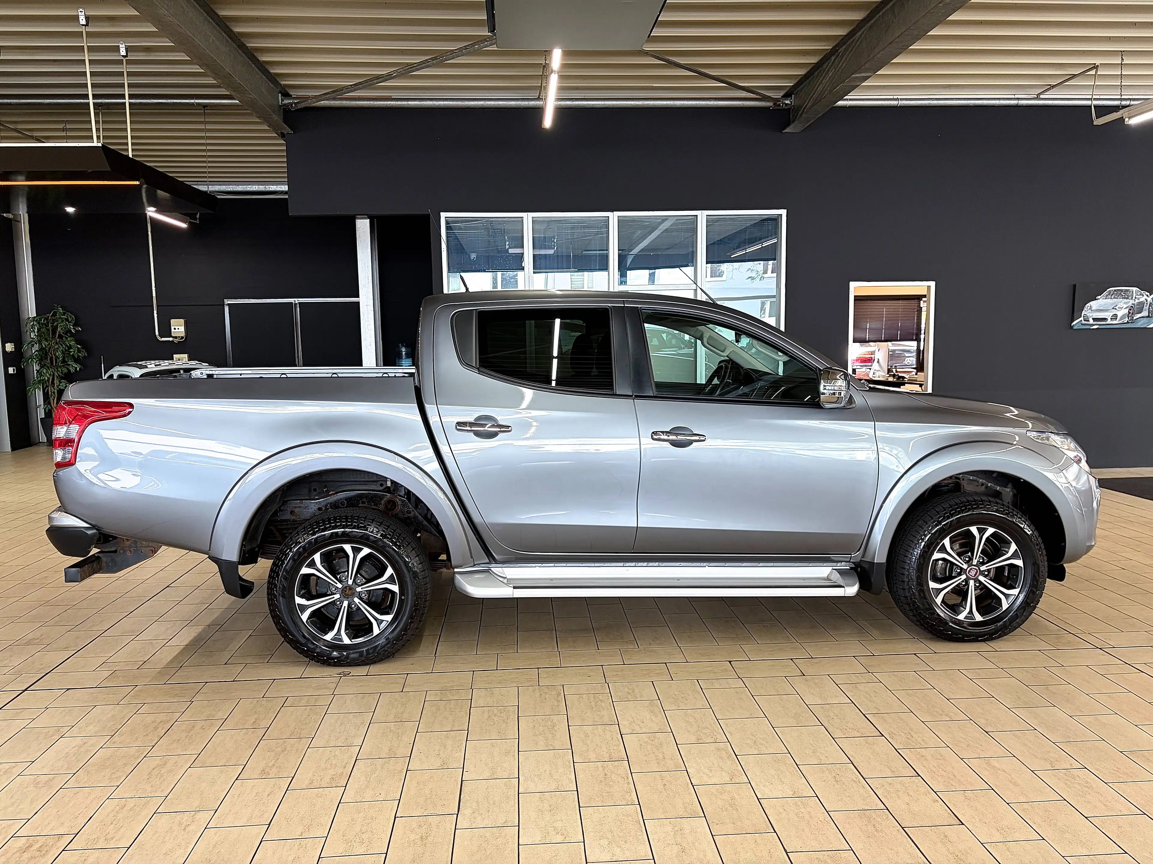 Fiat Fullback 2.5d Extended Cab SX *EL.SEILGEWINDE+NAVI+BI-XEN+LEDER+KLIMAAUT+17* — photo 12