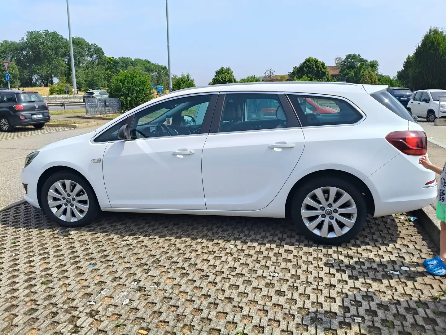 Opel Astra Astra Sports Tourer 2.0 cdti Business 165cv Bianco - 1