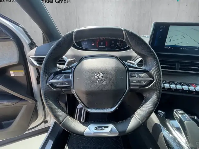Peugeot 5008 view 10