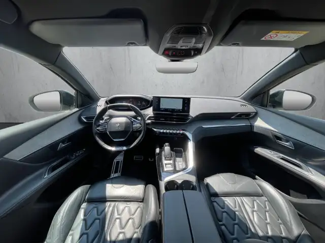 Peugeot 5008 view 12