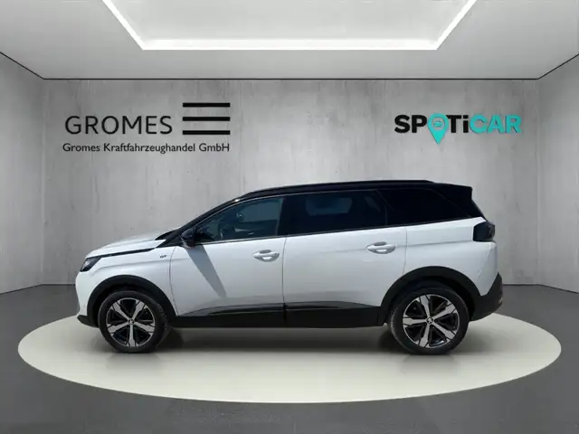 Peugeot 5008 view 6