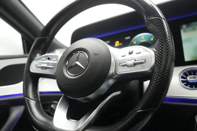Mercedes-Benz CLS view 22