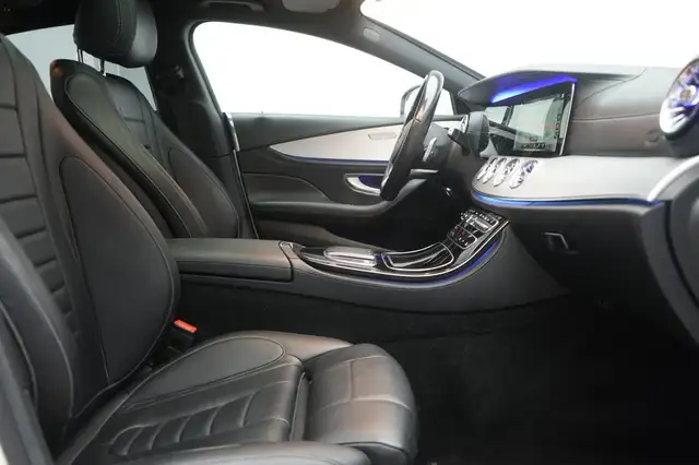 Mercedes-Benz CLS view 6