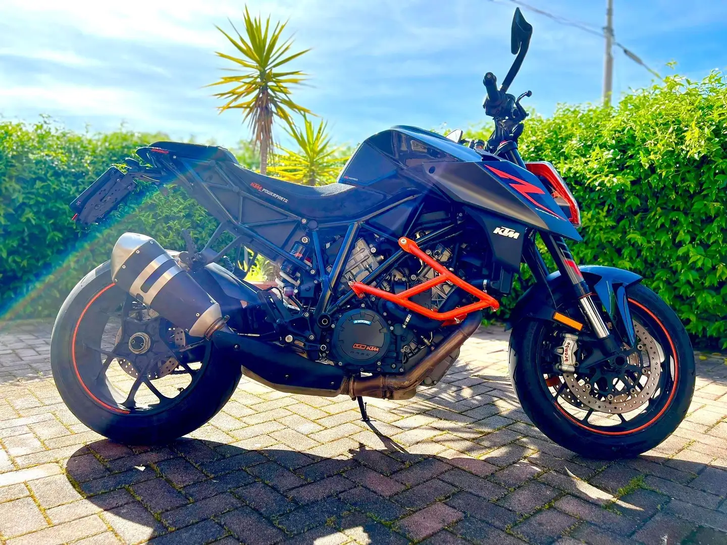 KTM 1290 Super Duke R Nero - 2