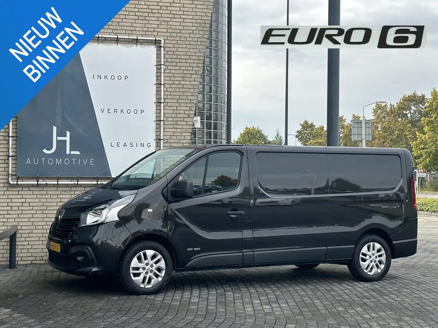 Renault Trafic 1.6 dCi T29 L2H1 Comf.*LIER*NAVI*HAAK*A/C*CRUISE* Negro - 1