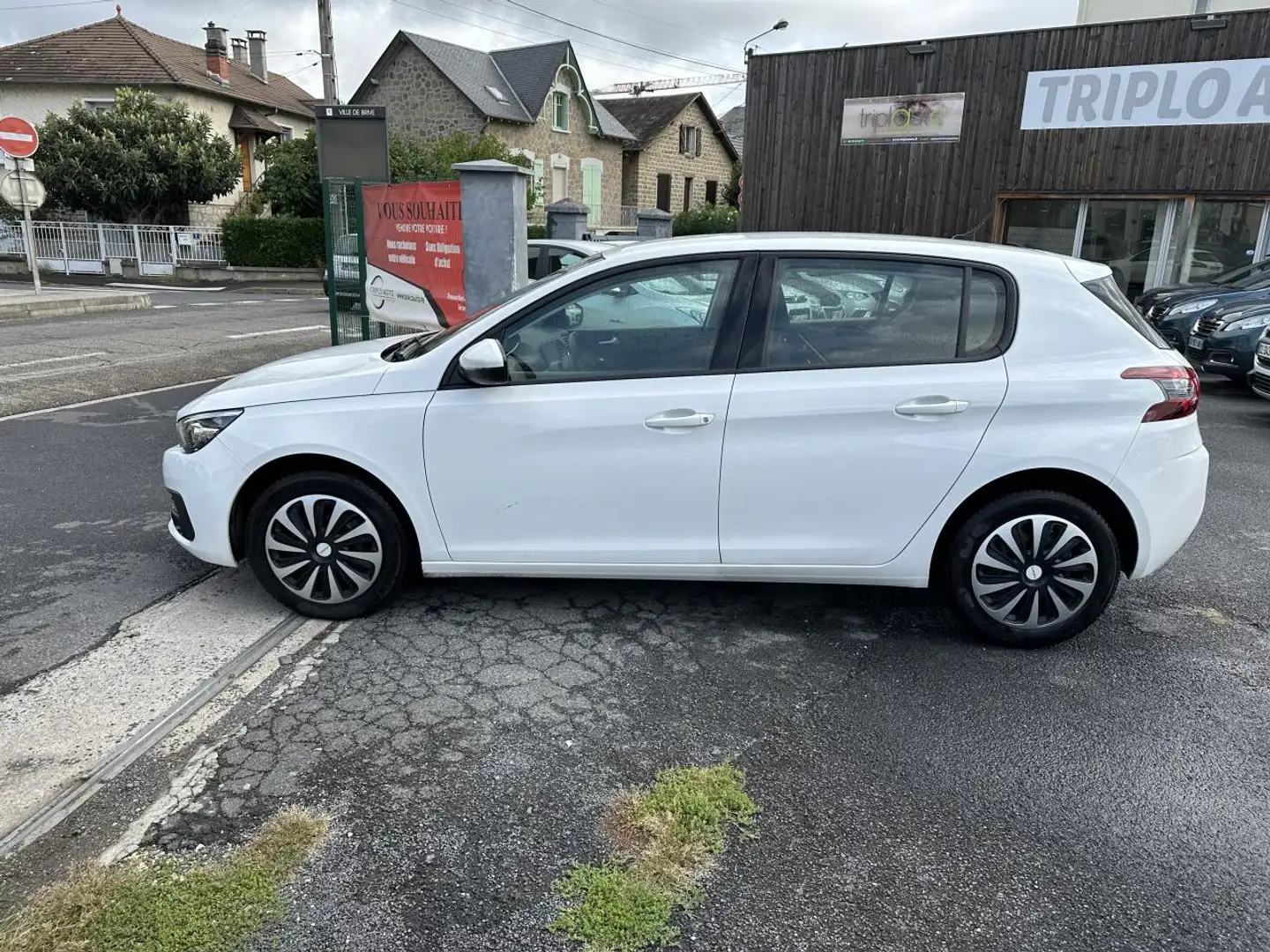 Peugeot 308 1.5 BlueHDi S\u0026S - 130 Affaire Premium Pack Gp Blanc - 2