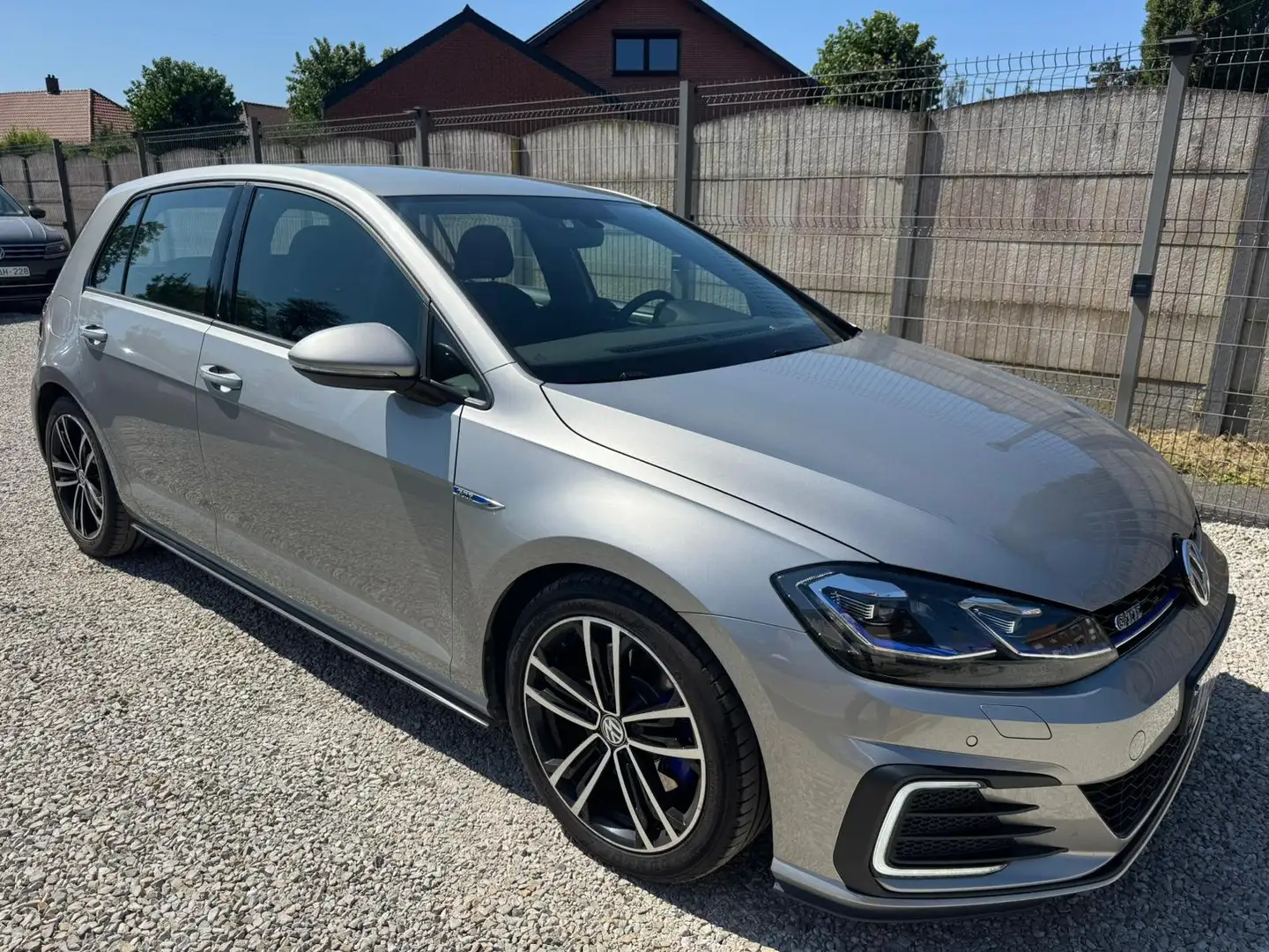 Volkswagen Golf GTE Gris - 1
