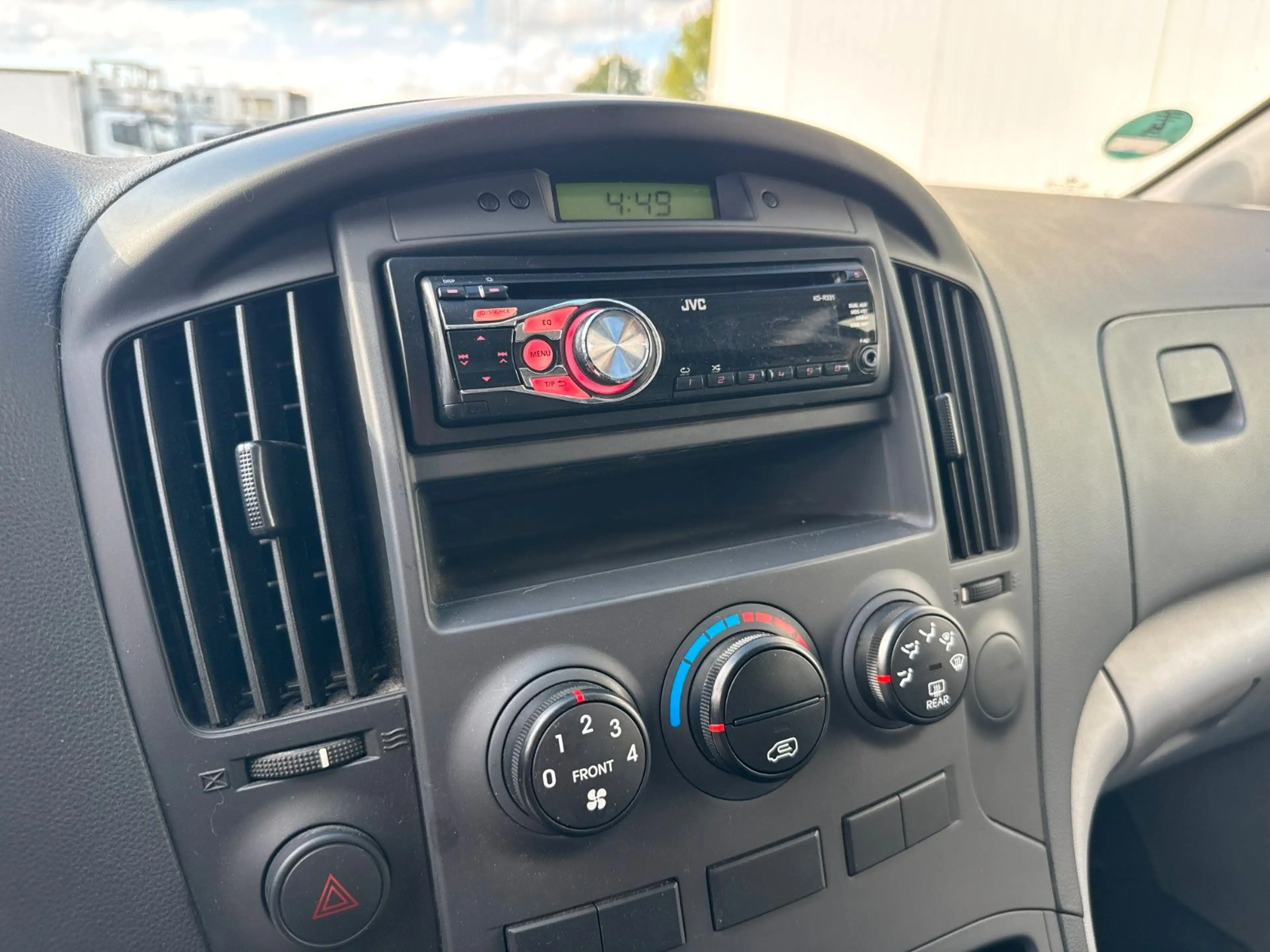 Hyundai H-1 2.5 CRDi Kasten *1.HAND*SERVO*TÜV* — photo 12