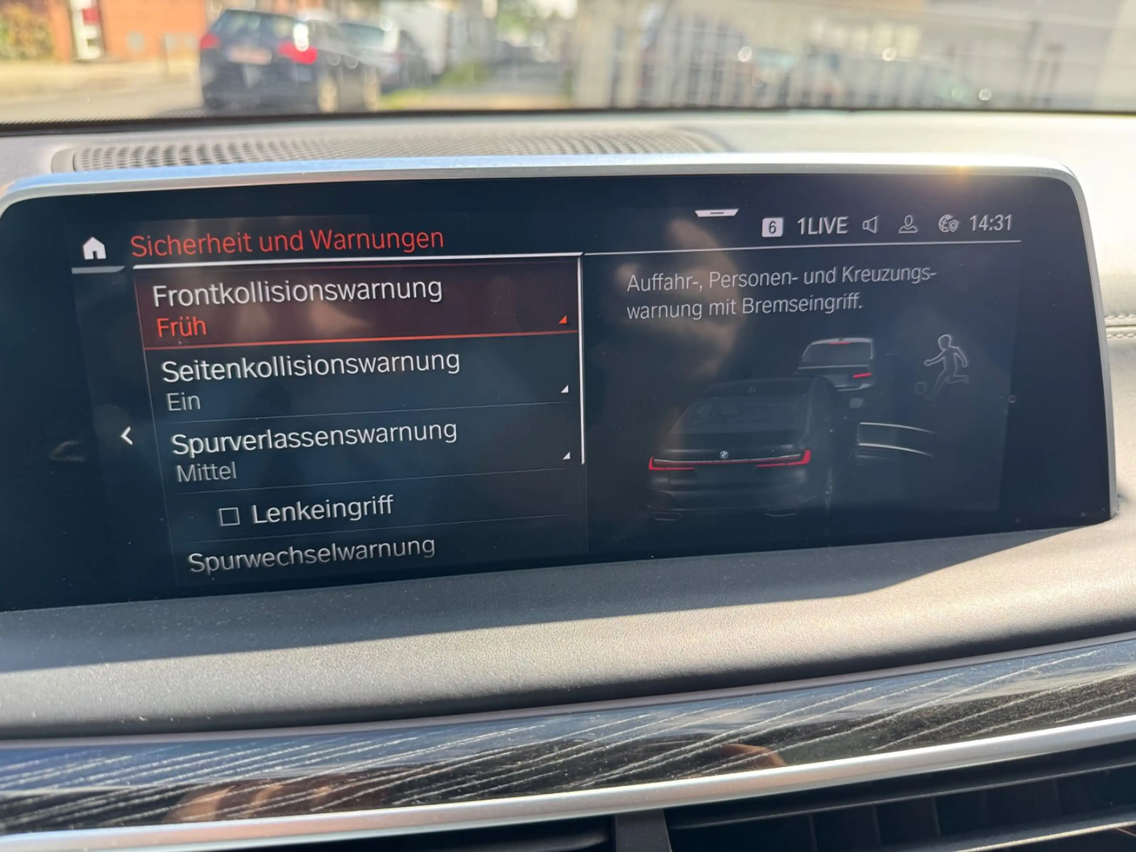 BMW 750 i xDrive-Laser-Heap Up-GSD-Softclose-4xSHZ — photo 19