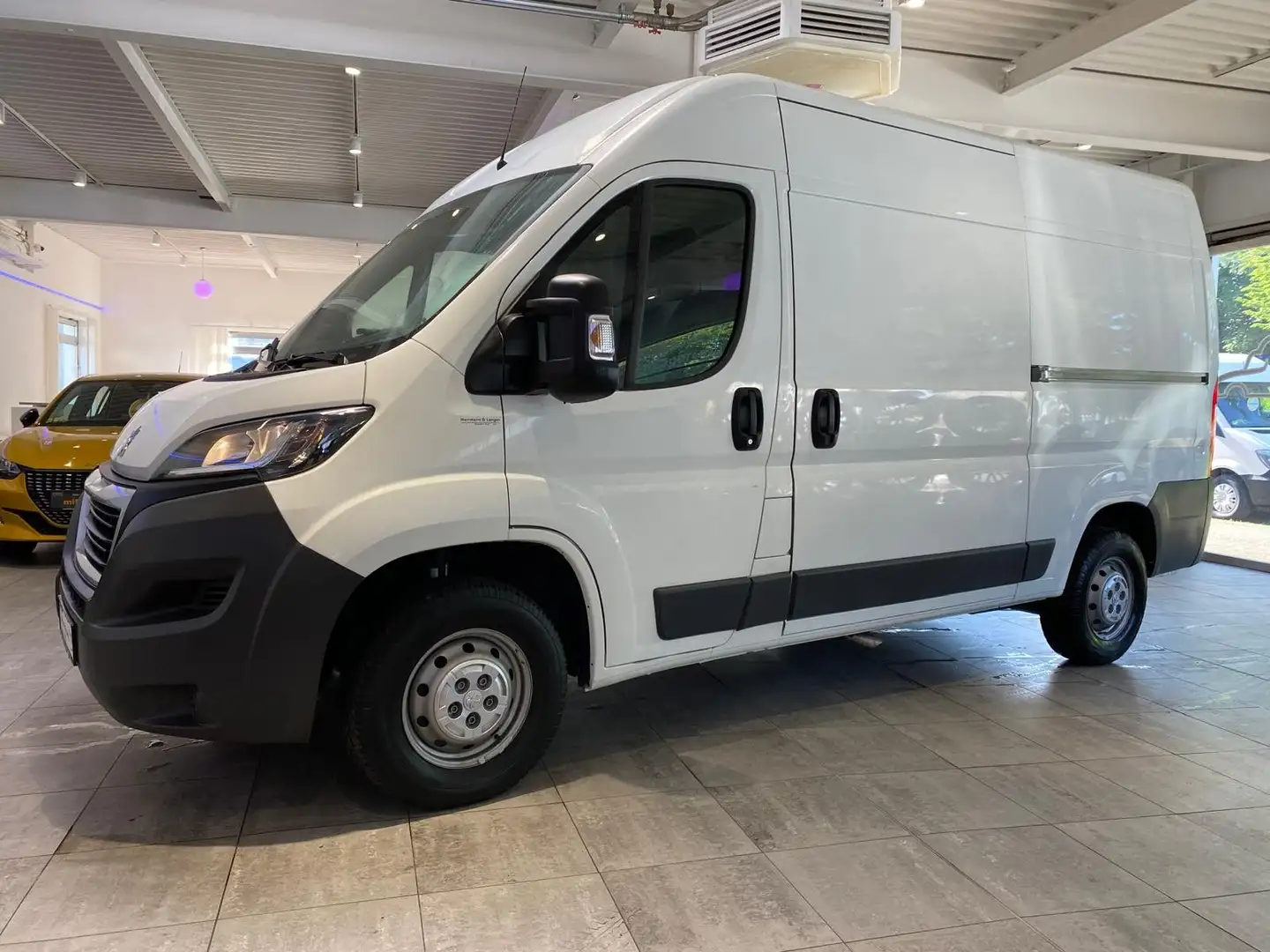 Peugeot Boxer 2,2 HDI L2-H2*Hoch+Lang*Garantie*Klima* Blanco - 2