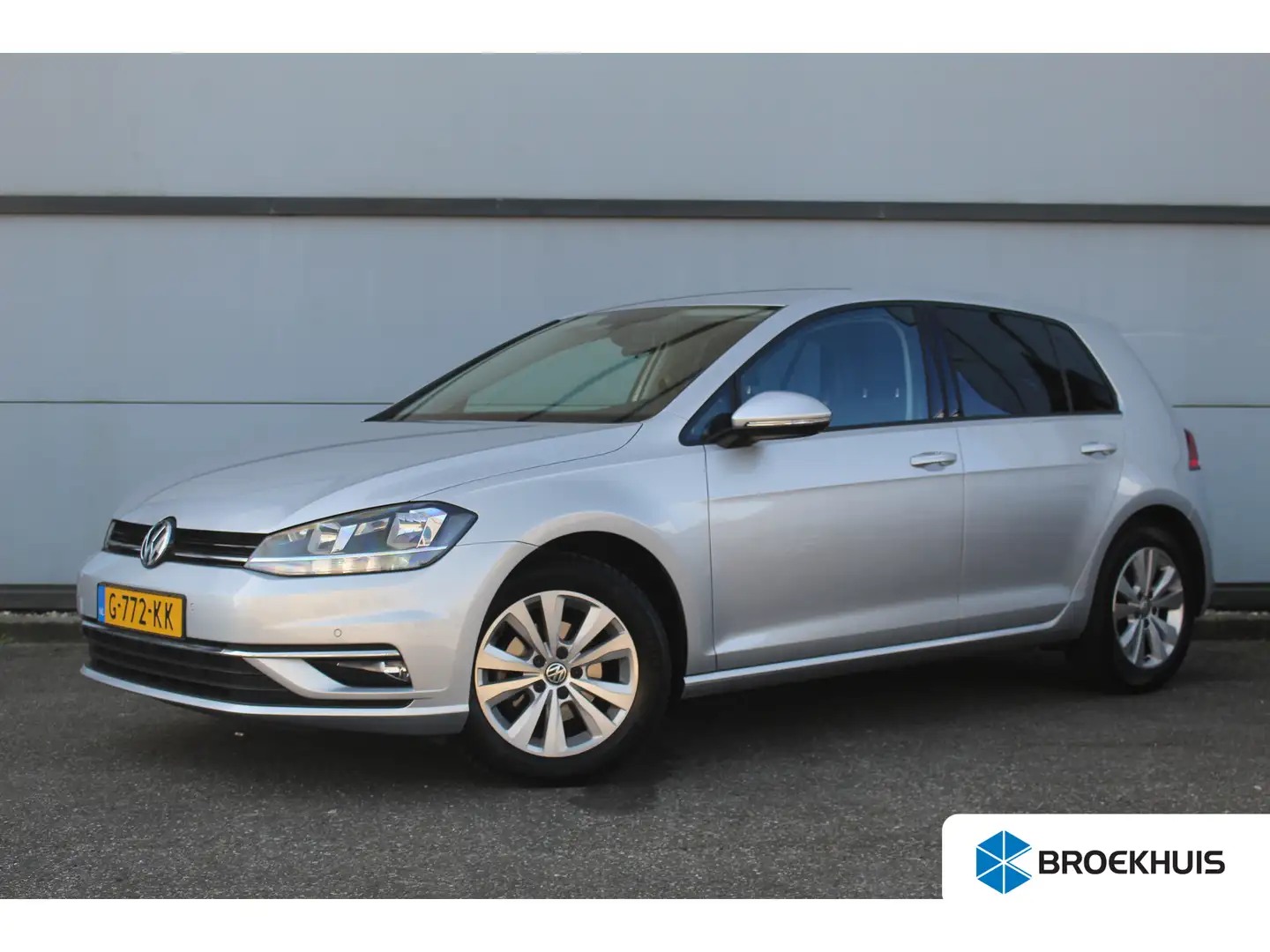 Volkswagen Golf 1.0 TSI Comfortline | Adap. Cruise C. | Trekhaak | Grijs - 1