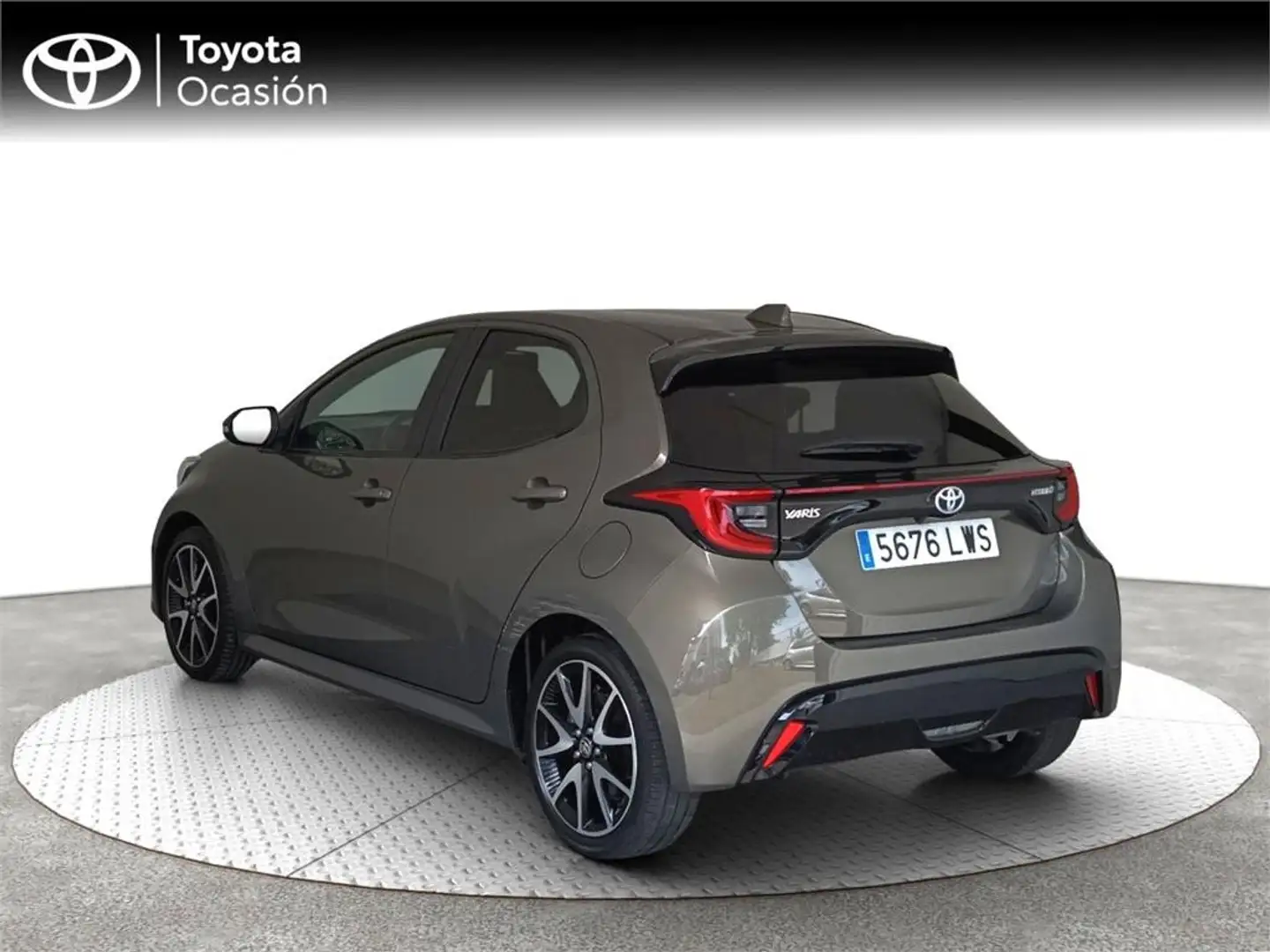 Toyota Yaris 120H 1.5 Style - 2
