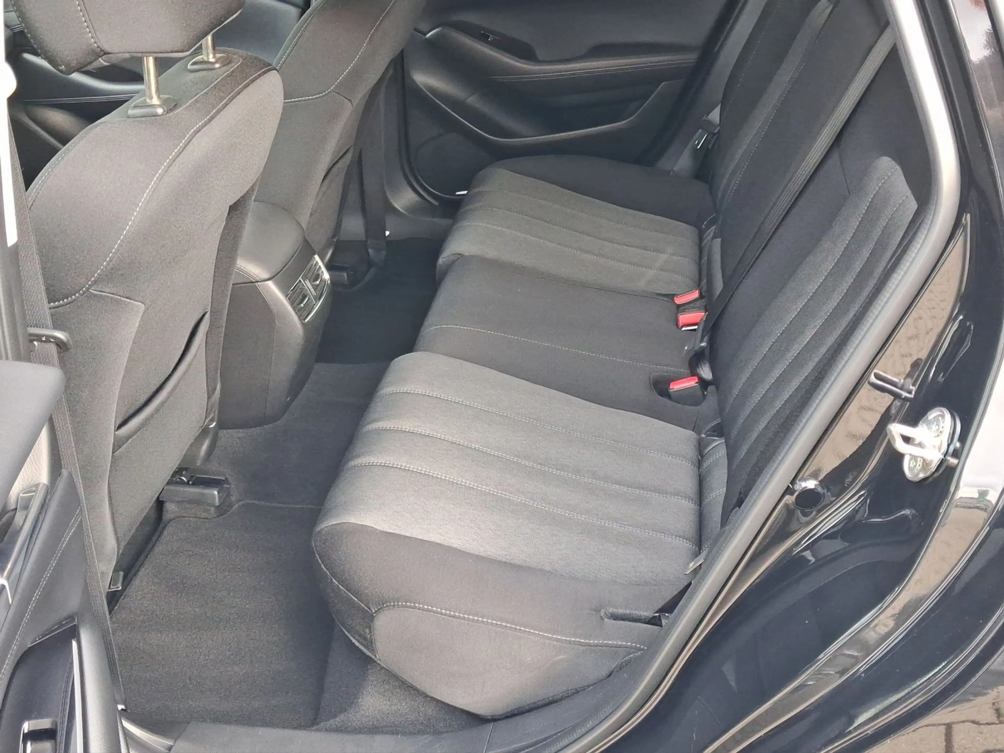 Mazda 6 Kombi 2.0 Skyactiv SPORTS LINE LED LM19 BOSE — photo 6