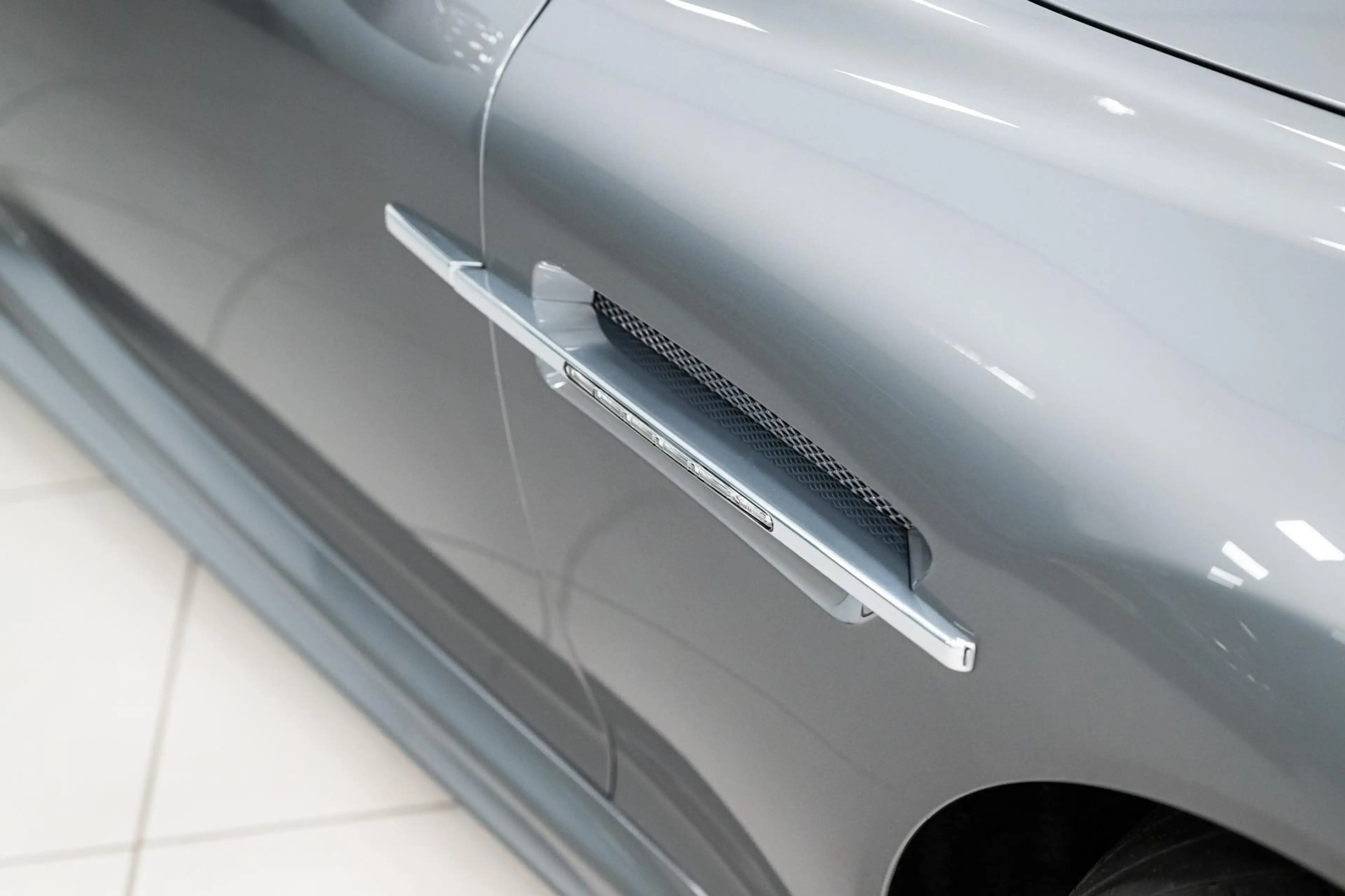 Aston Martin DBS Volante B&O Audio Incl. BPM — photo 14