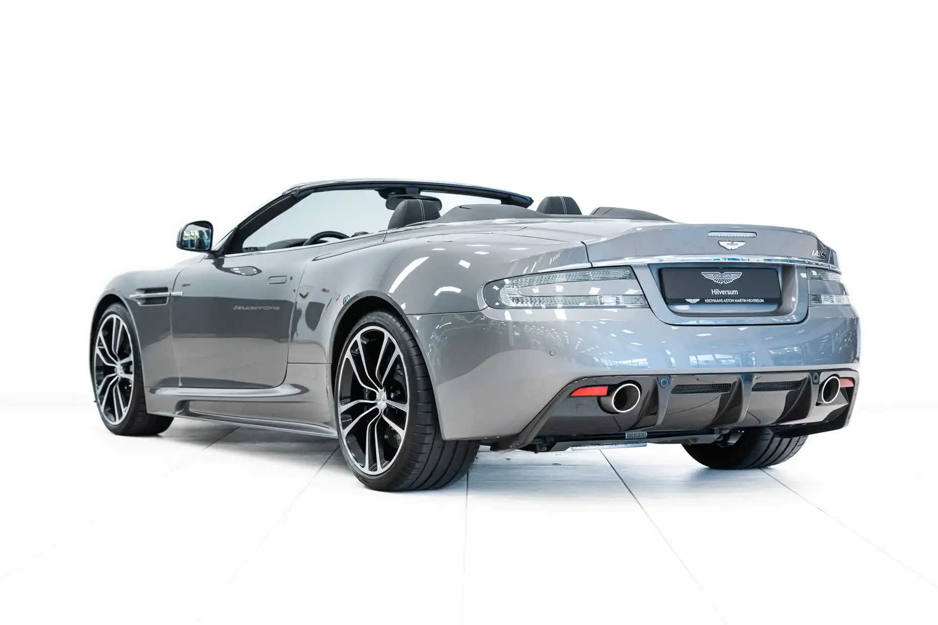 애스턴마틴 DBS Volante 2011 은색 사진 3