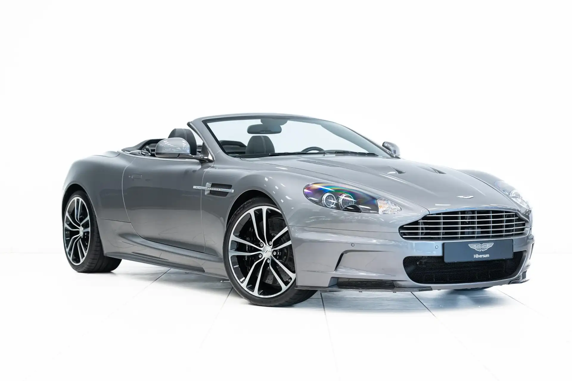 애스턴마틴 DBS Volante 2011 은색 사진 2