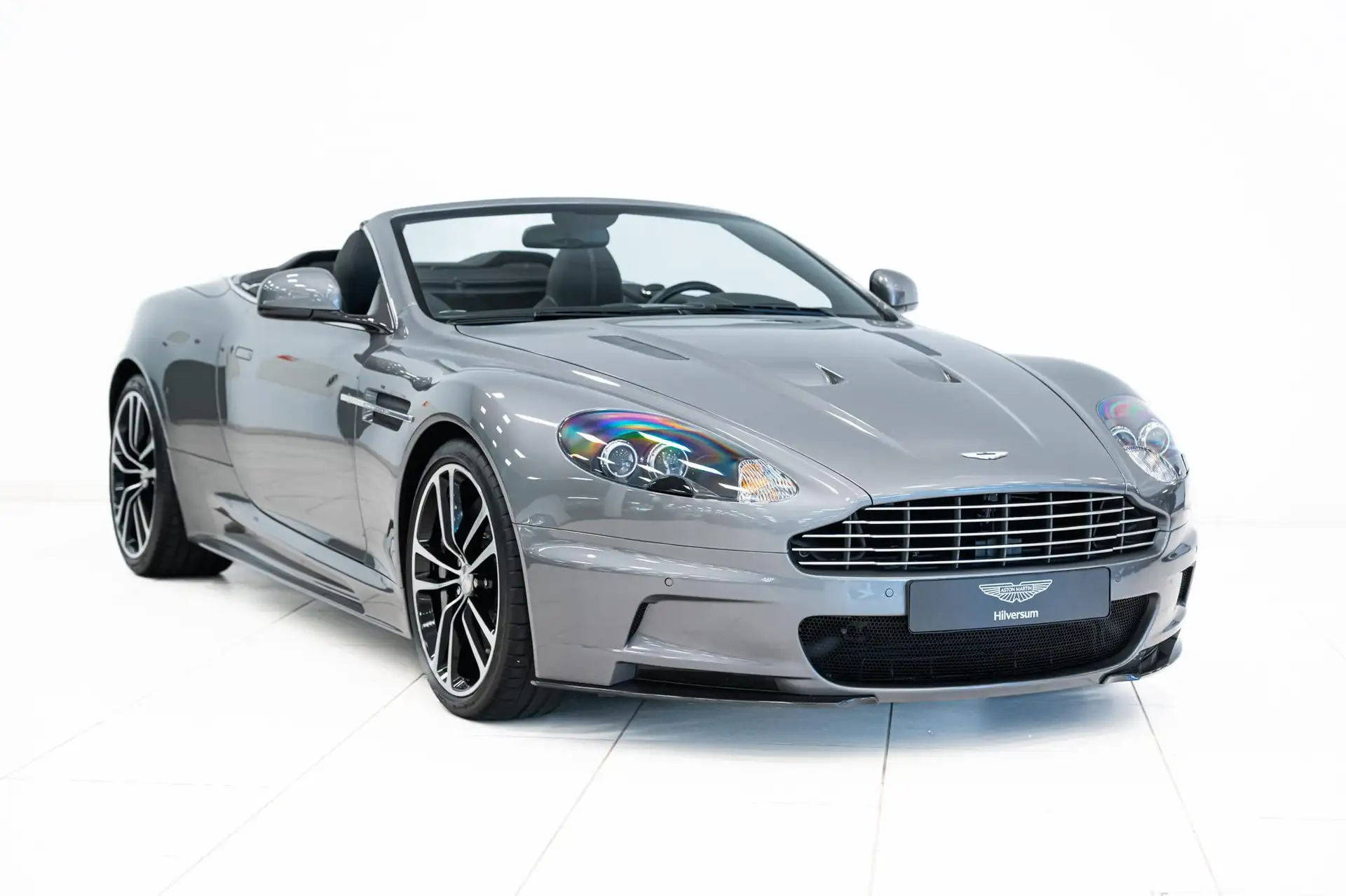 애스턴마틴 DBS Volante 2011 은색 사진 5