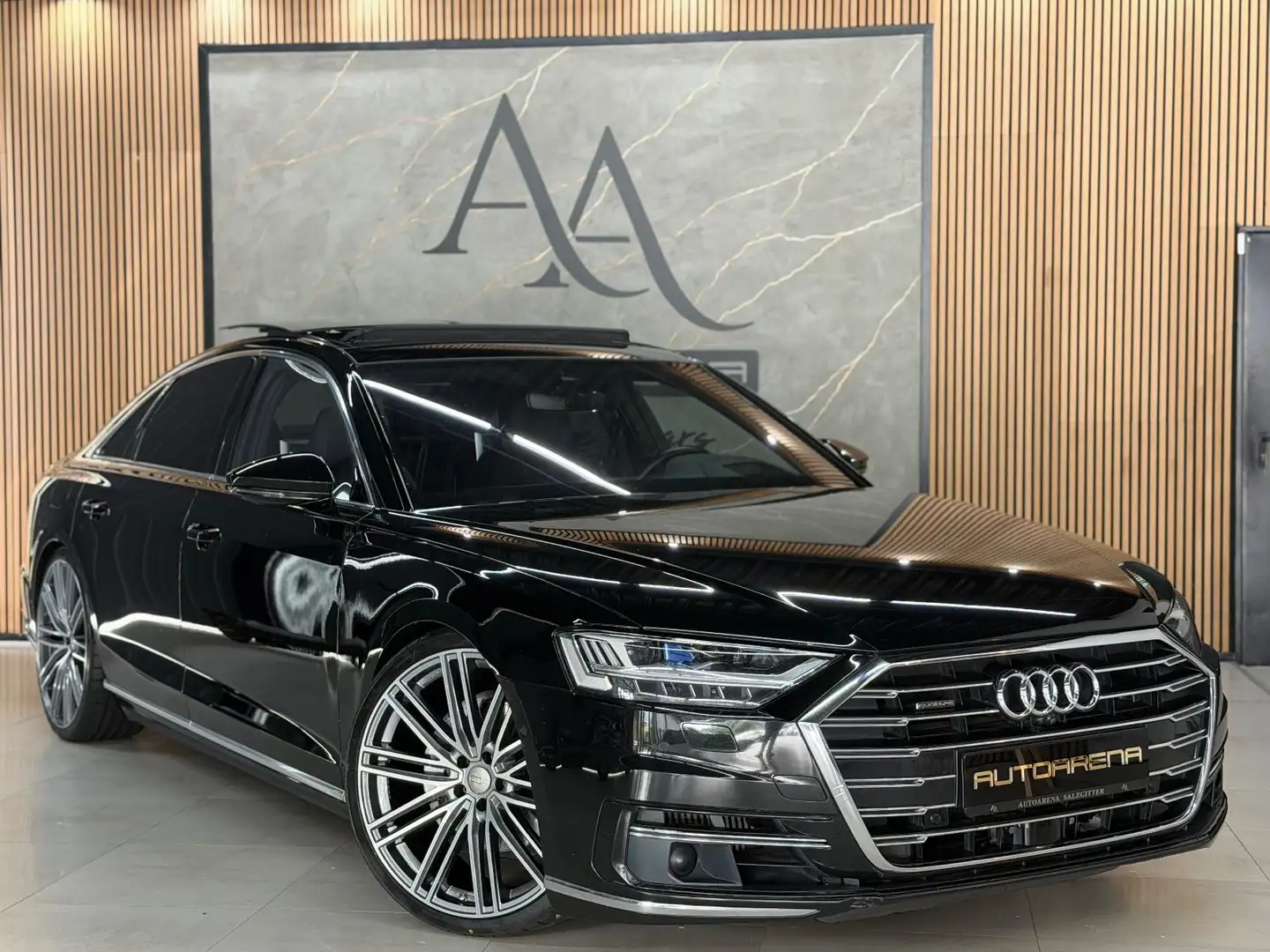 Audi A8 3.0 TDI Quattro*EXCLUSIVE*OLED*HD MATRIX*TV* Schwarz - 1