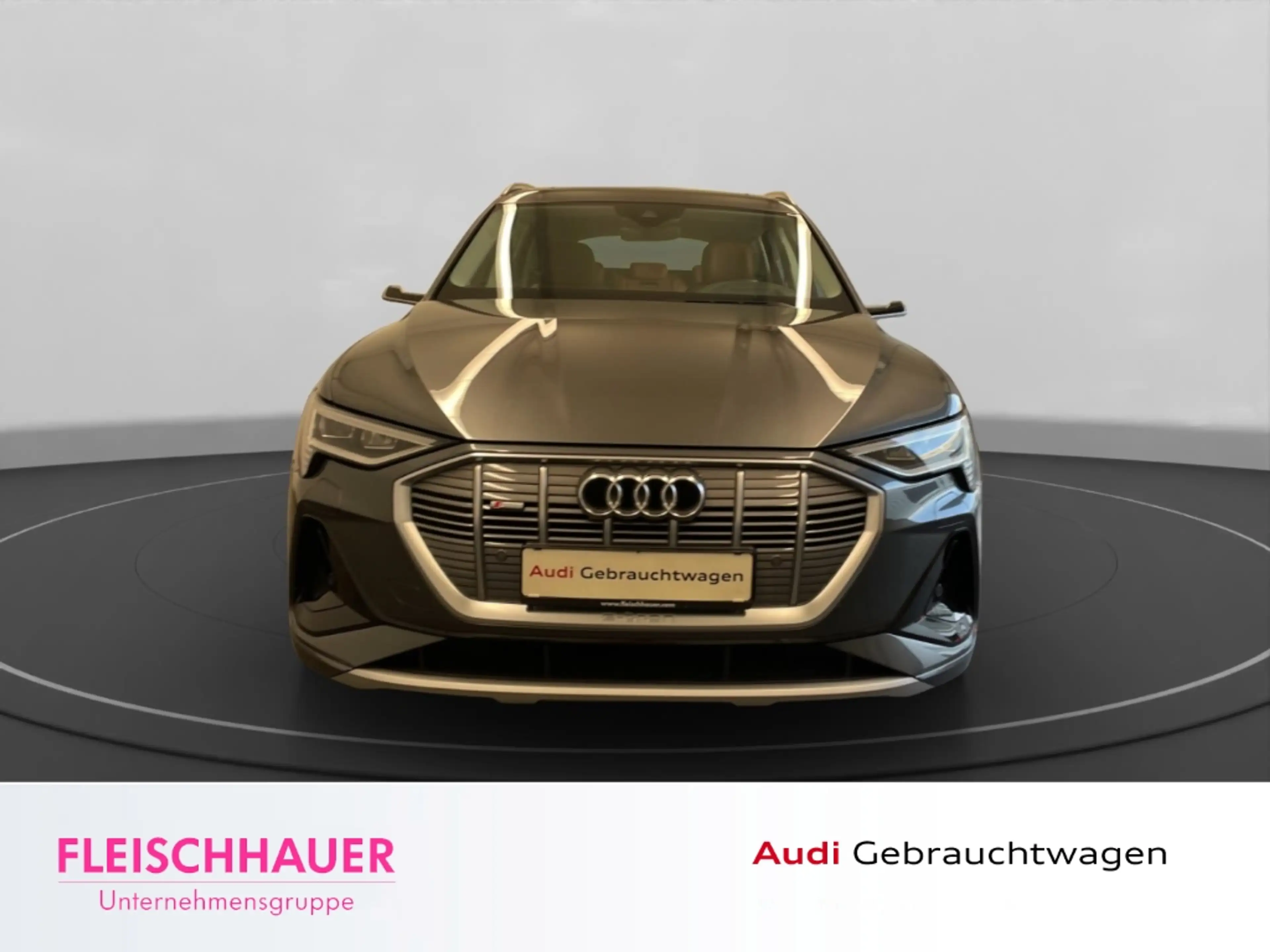 Audi e-tron 55 quattro S line Leder+HUD+LuftFe+Pano+B&O+LED+Na — photo 2