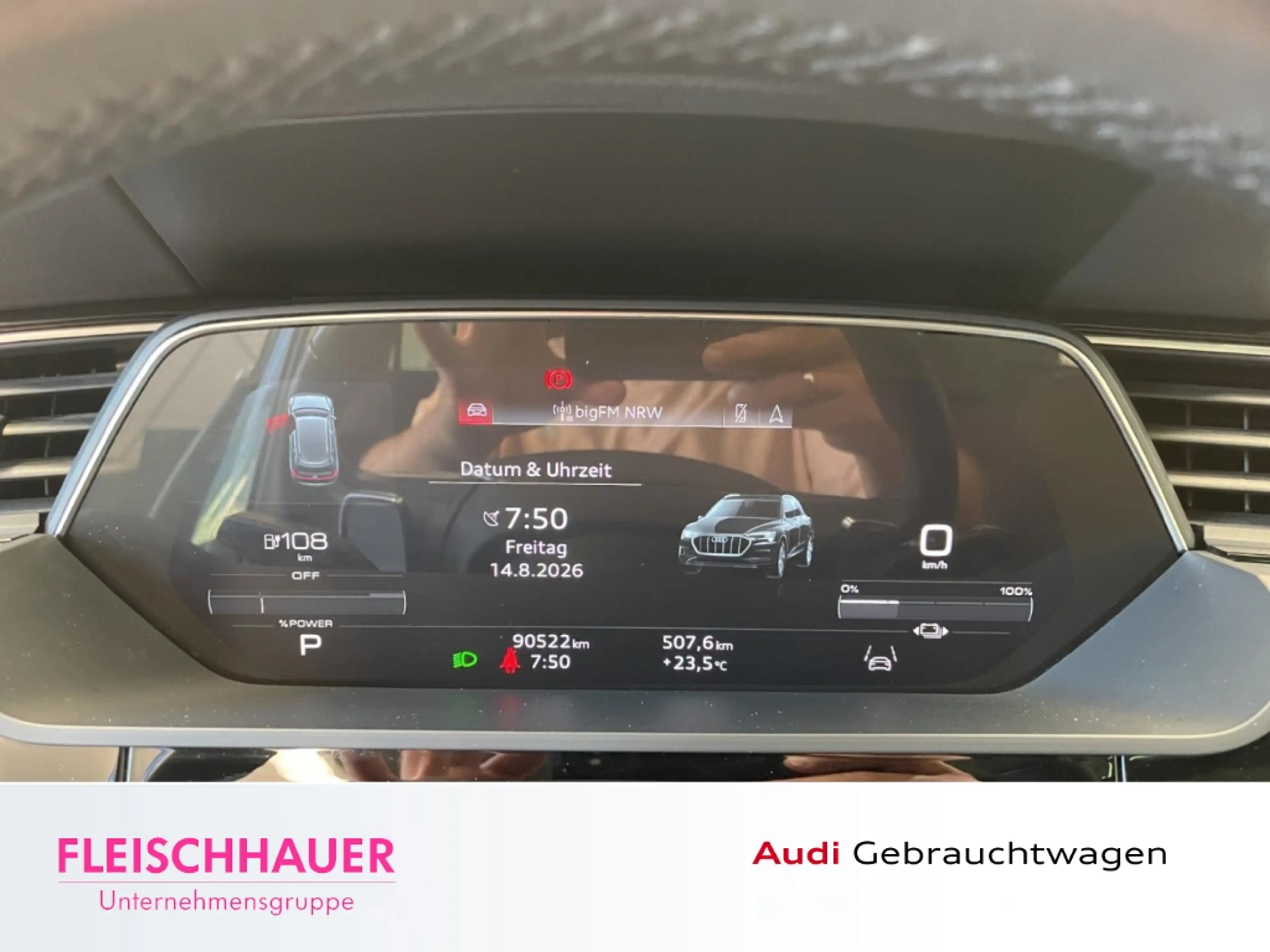 Audi e-tron 55 quattro S line Leder+HUD+LuftFe+Pano+B&O+LED+Na — photo 18