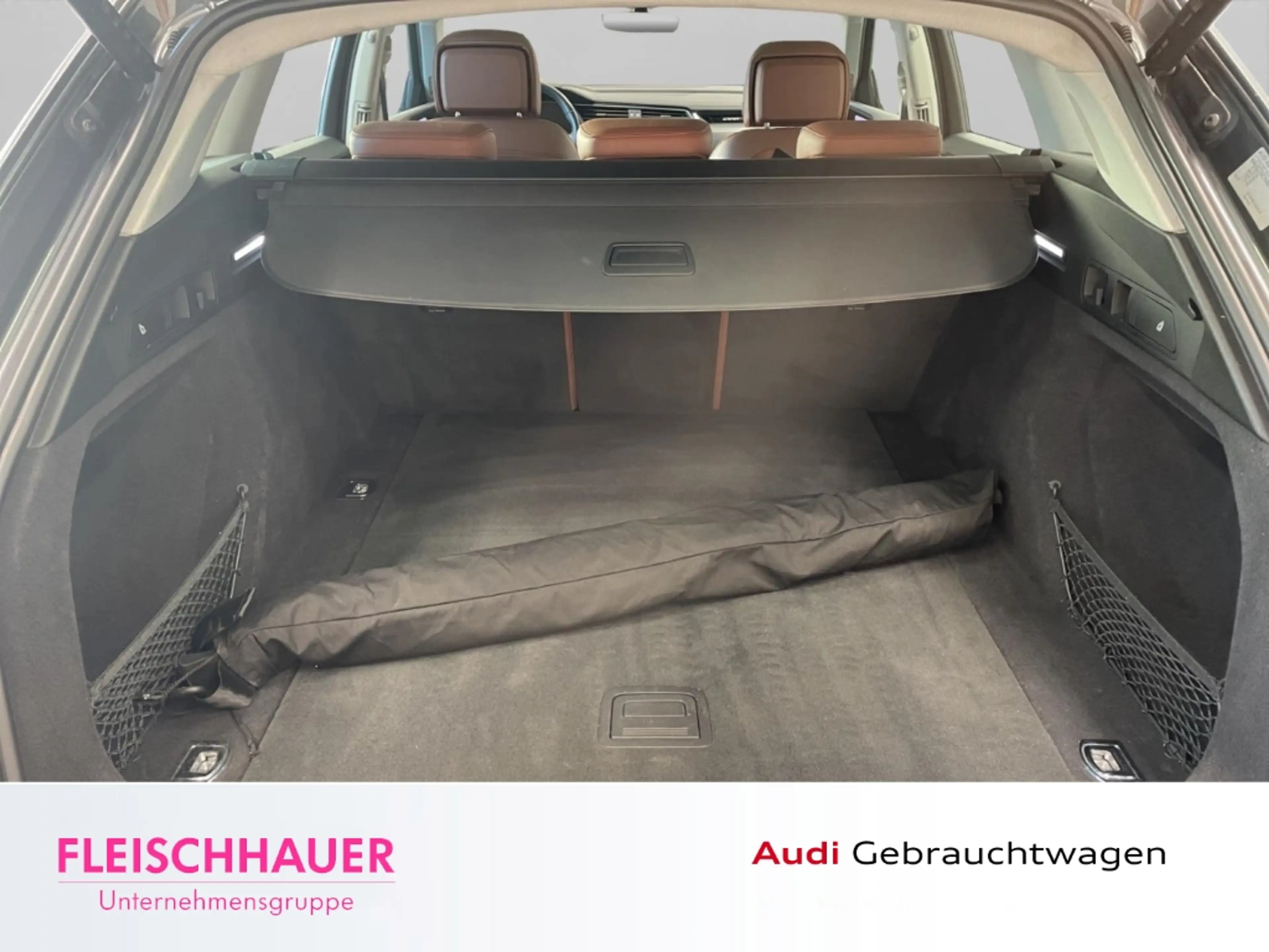 Audi e-tron 55 quattro S line Leder+HUD+LuftFe+Pano+B&O+LED+Na — photo 8