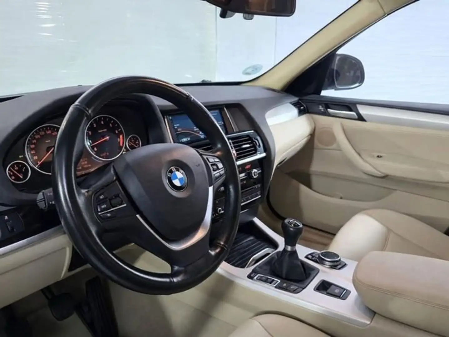 BMW X3 xDrive 20i Weiß - 2