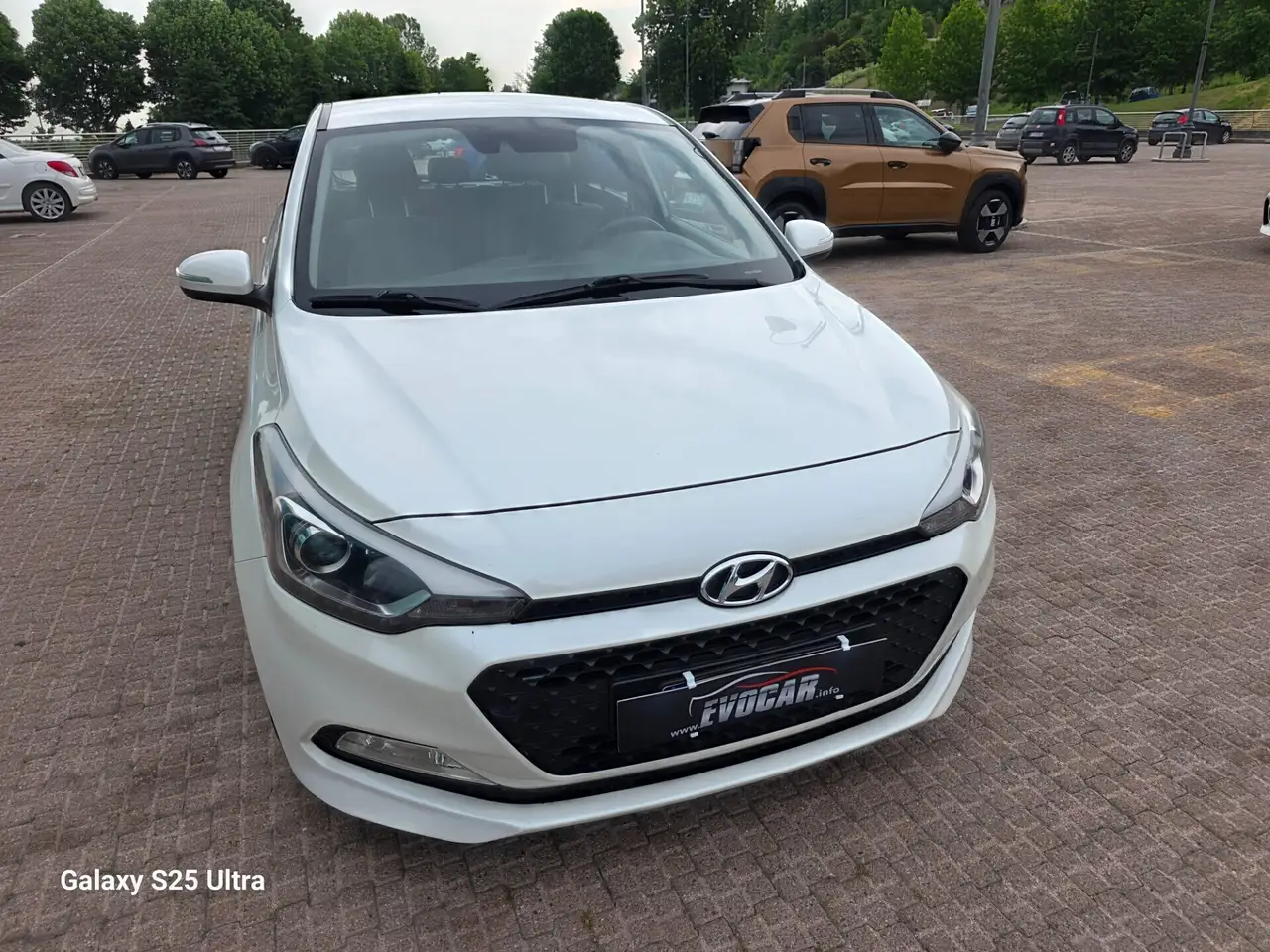 Hyundai i20 1.2 ritiro usato/scambio — photo 1 of 30