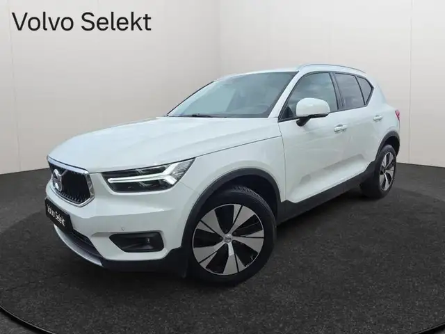 Volvo XC40 T3 Momentum Pro / Essence