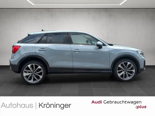 Audi Q2 view 4
