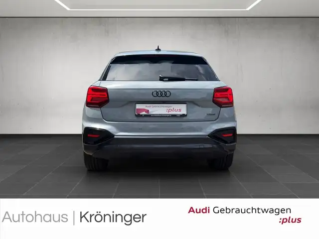 Audi Q2 view 6